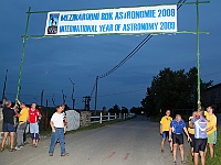 20090704 2112 Erektovani banneru